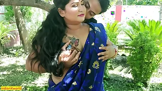 Desi hot Housewife Amazing XXX sex respecting New Indian boy&excl; Hot sex